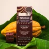 Tableta de chocolate oscuro al 90% cacao endulzado con azúcar de coco, ideal para dietas saludables.