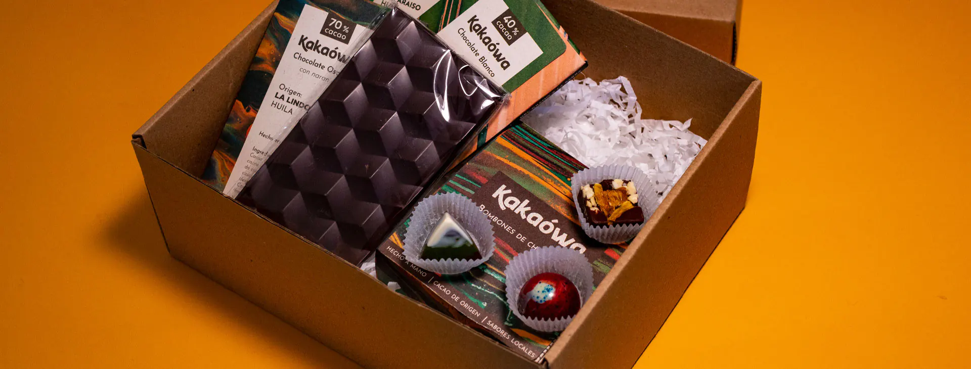 Bombones de chocolate artesanal Kakaówa hechos a mano