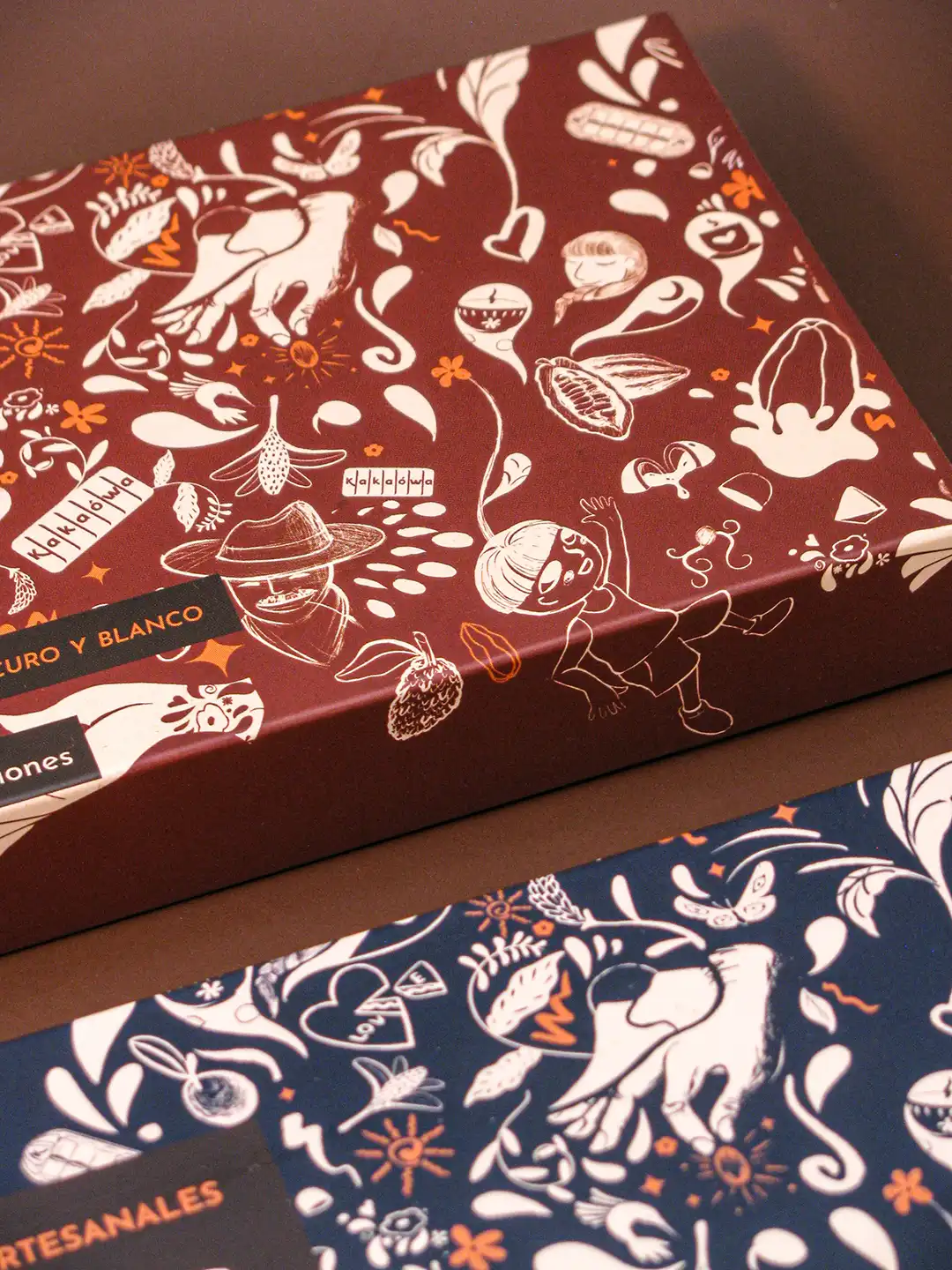 Chocolate, bombones, trufas, chocolatina, dulces, chocolate amargo, chocolate dietético, chocolate sin azúcar, chocolate artesanal, regalos neiva, detalles, regalos, obsequios, para regalar, para obsequiar, regalos con amor, regalos con dulces, regalos para hombre, regalos para novio, regalos para mujer, regalos para mamá, regalos para papá, regalos para niño, Chocolate a domicilio, regalos a domicilio, sorpresa, aniversario, amor y amistad, presente, regalos bonitos, regalos corporativos, regalos cumpleaños, regalos colombianos, regalos especiales, regalos en cajas, regalos fitness, gourmet, hecho a mano, cacao de origen, sabor regional, chocolates bogotá, regalos bogotá