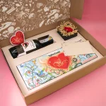 Chocolate, bombones, trufas, chocolatina, dulces, chocolate amargo, chocolate dietético, chocolate sin azúcar, chocolate artesanal, regalos neiva, detalles, regalos, obsequios, para regalar, para obsequiar, regalos con amor, regalos con dulces, regalos para hombre, regalos para novio, regalos para mujer, regalos para mamá, regalos para papá, regalos para niño, Chocolate a domicilio, regalos a domicilio, sorpresa, aniversario, amor y amistad, presente, regalos bonitos, regalos corporativos, regalos cumpleaños, regalos colombianos, regalos especiales, regalos en cajas, regalos fitness, gourmet, hecho a mano, cacao de origen, sabor regional, chocolates bogotá, regalos bogotá